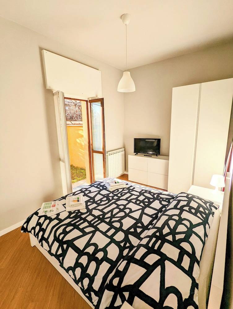 Monza Apartments 2