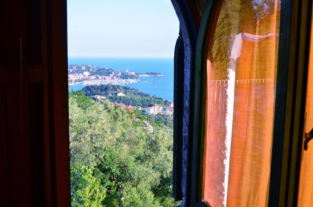 la castellana una finestra sul mare 2