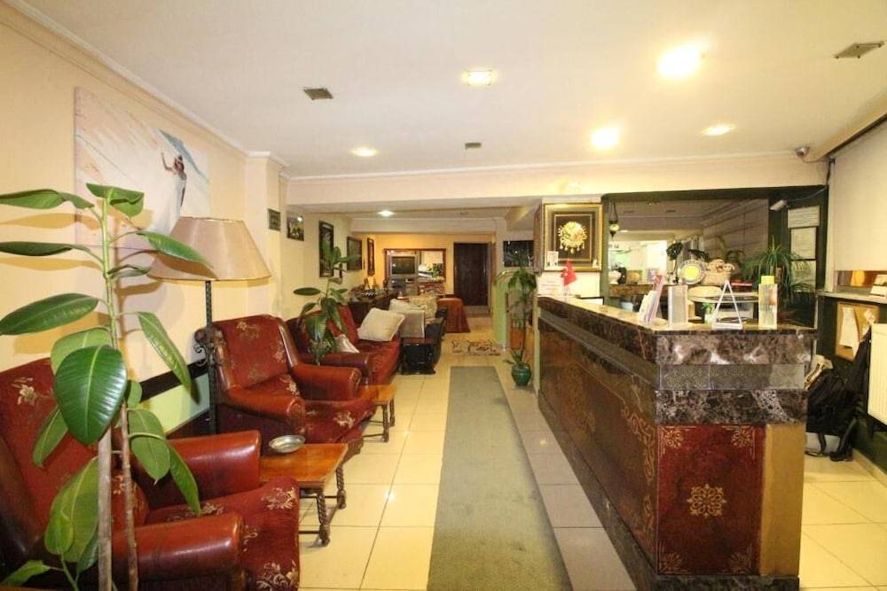 Butique House 1