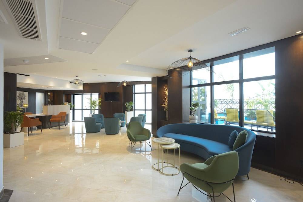 MAIA HOTEL SUITES 1