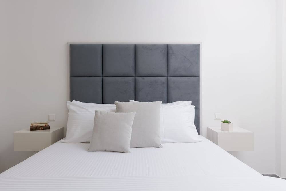A Luxury Retreat in Corfu Town by Konnect, Two-Bedroom Apartment 2