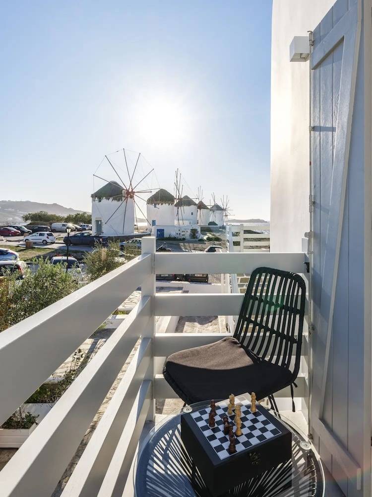 Sunset Windmills Suites 1
