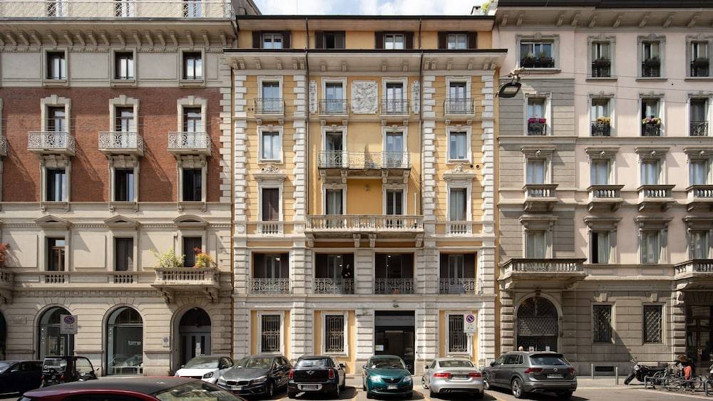 Italianway - The B Village Superior 1