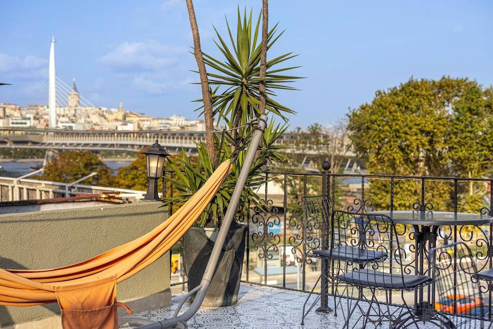 Lumina Boutique Hotel 1