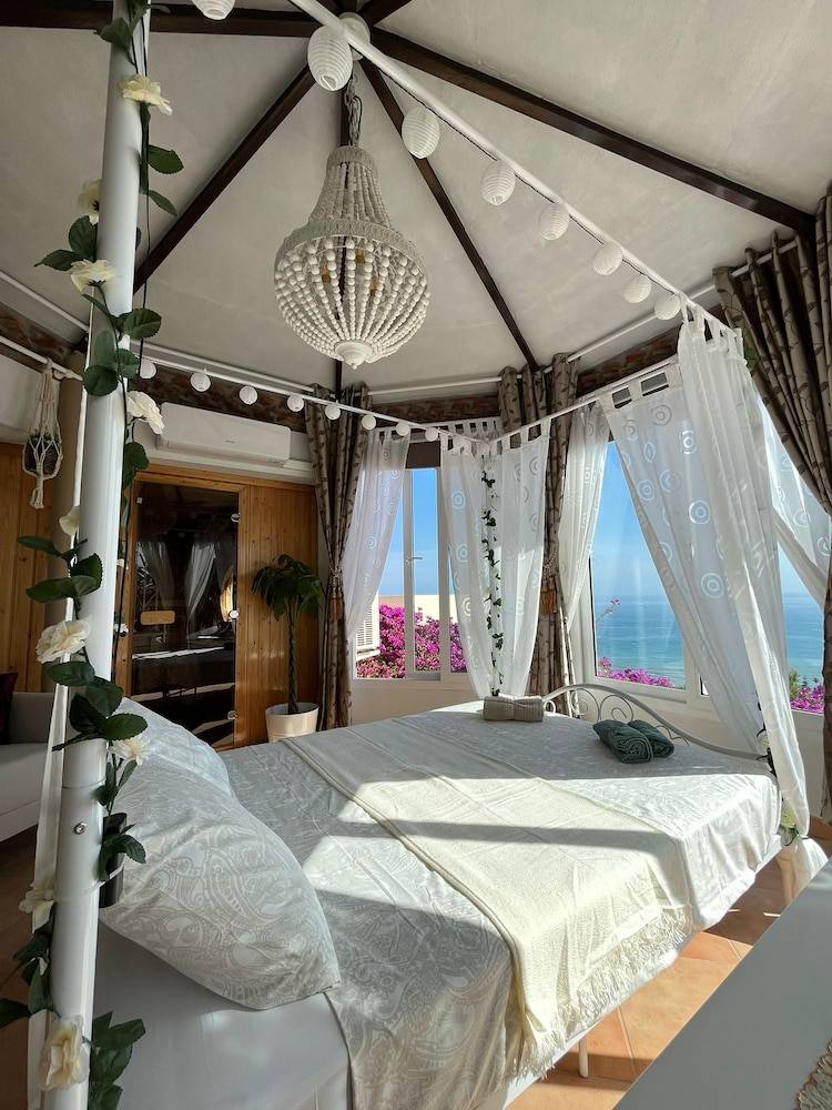 Casa Hermosa 2