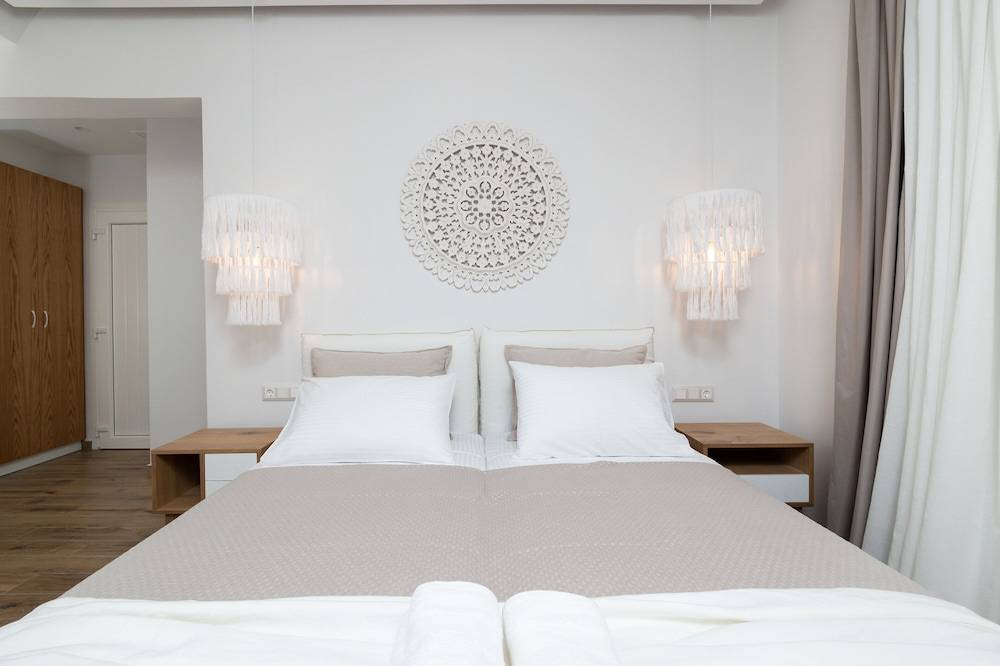 Naxian Memories Apartments 2