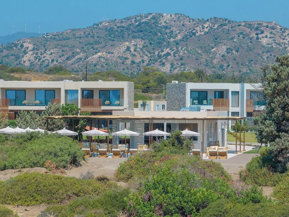 Aethrion Villas & Suites 2