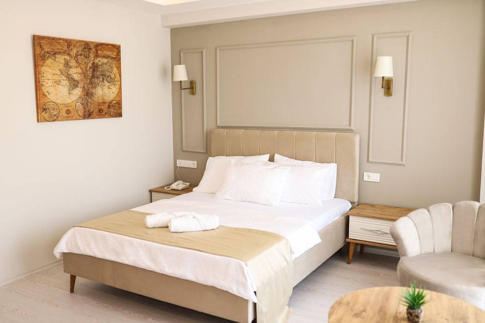 PETRA HOTEL TUZLA 1