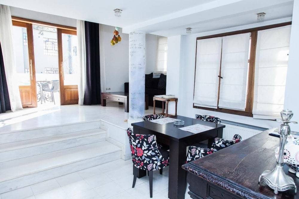 Aθens Dome - Apartments by Live&Travel 2