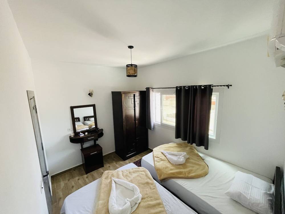 Elite Residence 2