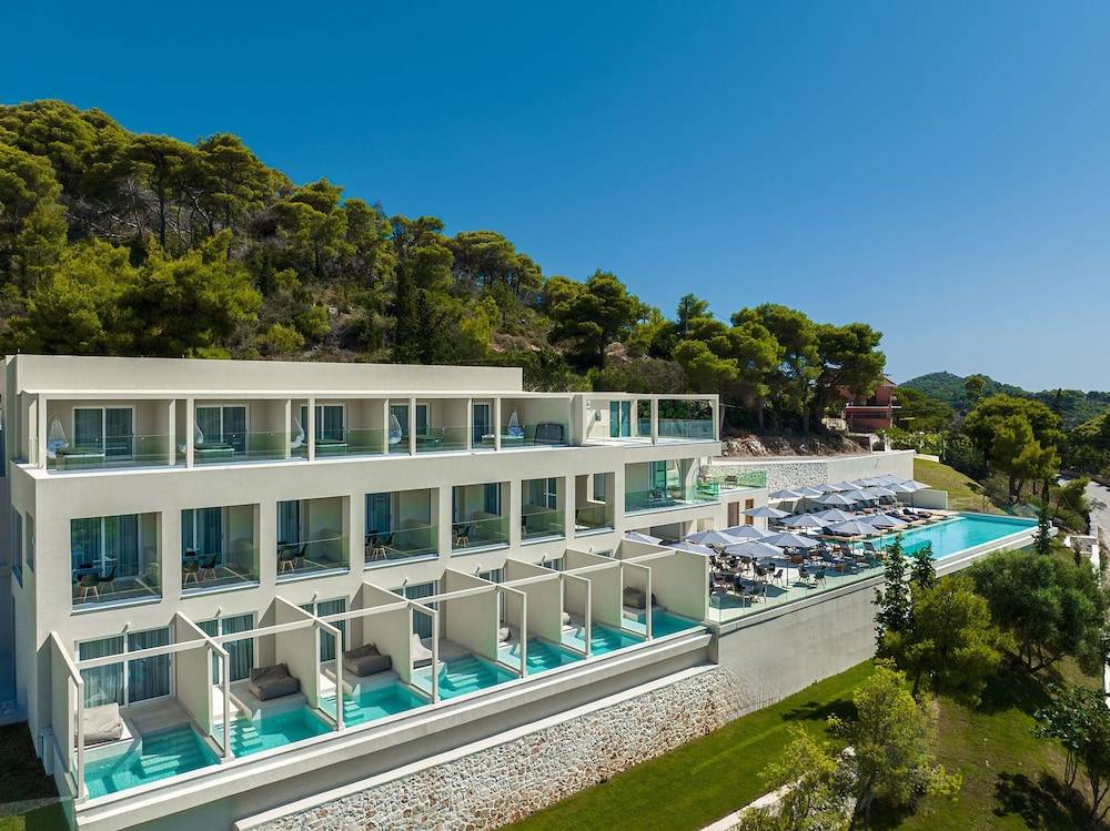 Myzith Luxury Suites 2