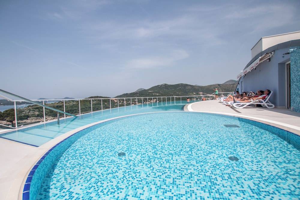 Villa Paradiso 1