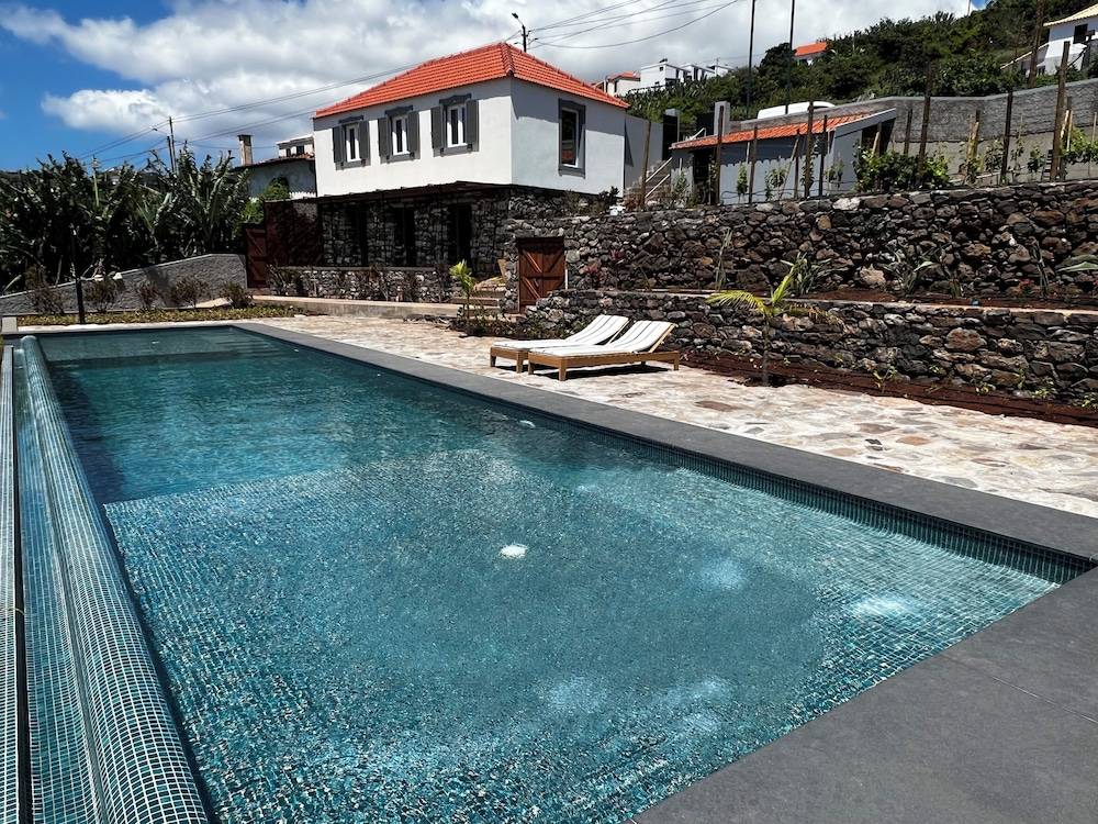 CASAS DO LARANJO- Cottages & Infinity Pool by brugrani 2