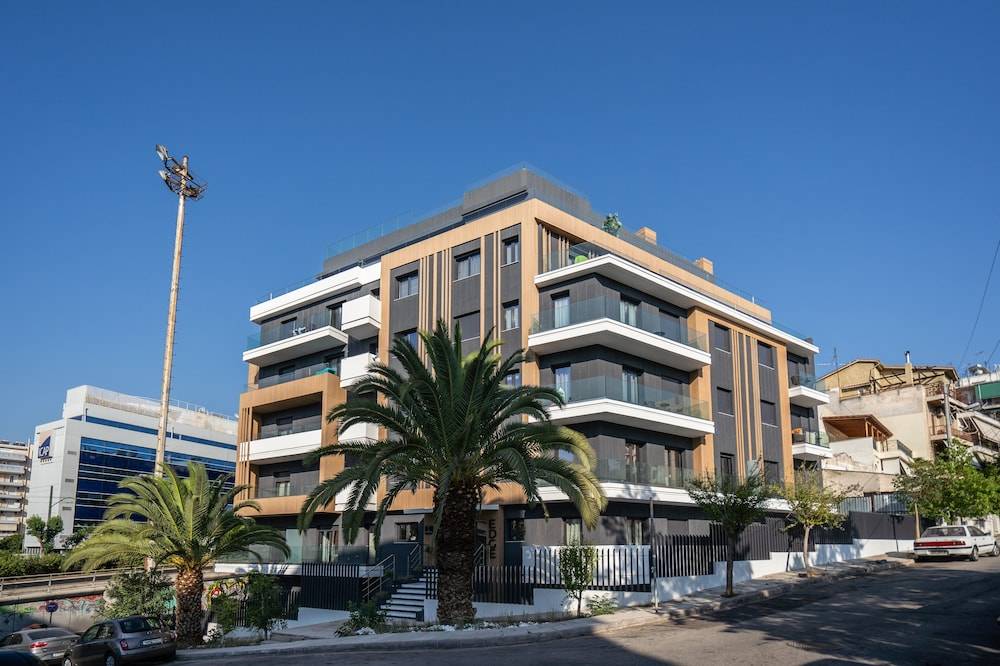 The Edge - Luxury Residences 1