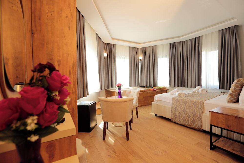 Newalla Hotel Old City 1