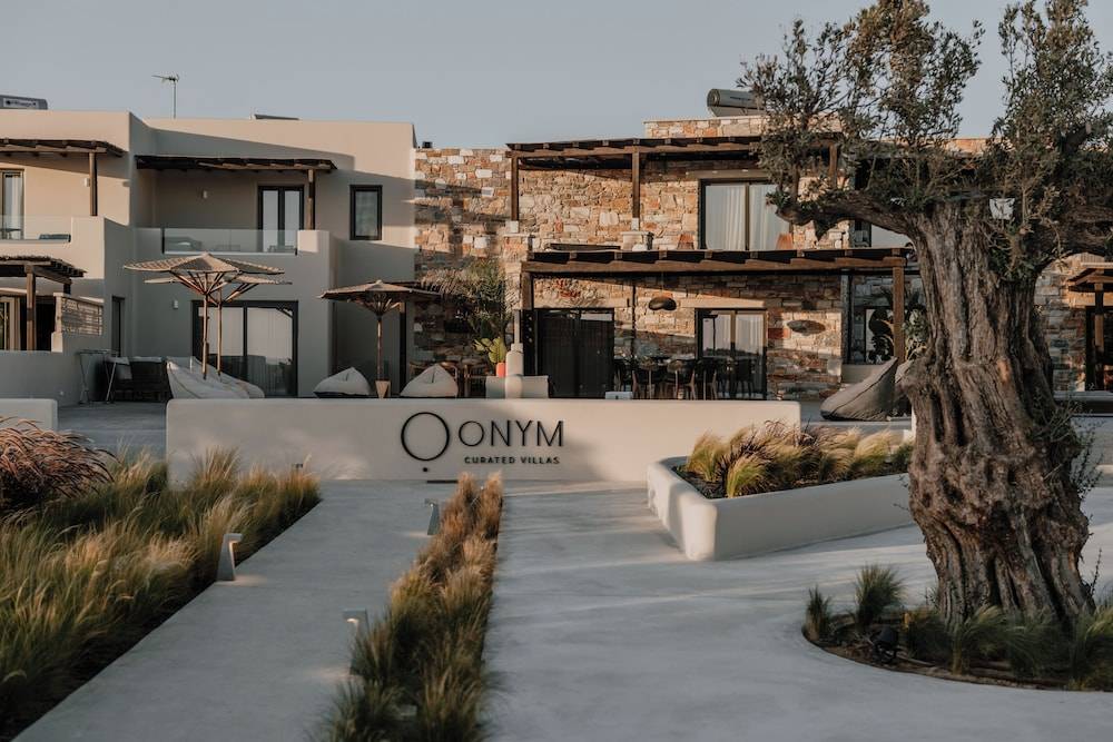 ONYM Curated Villas 1