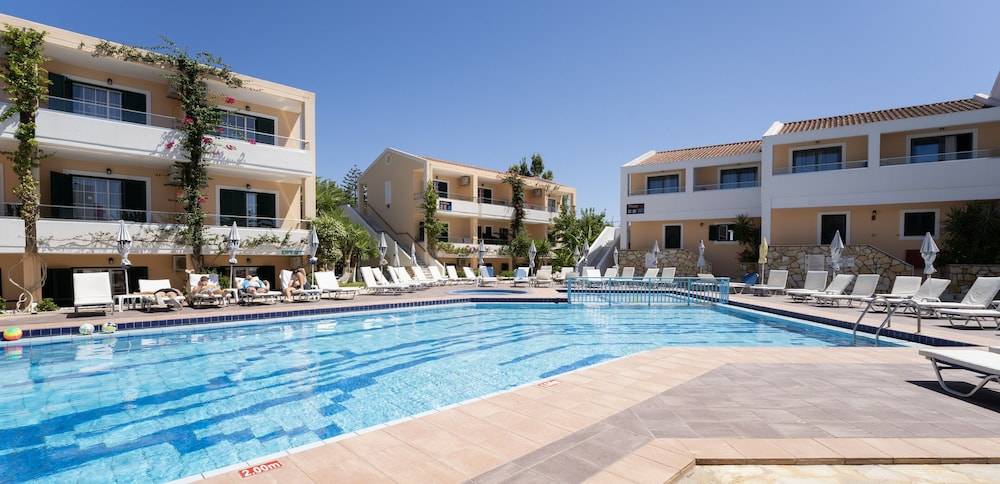 Oscar Hotel 1