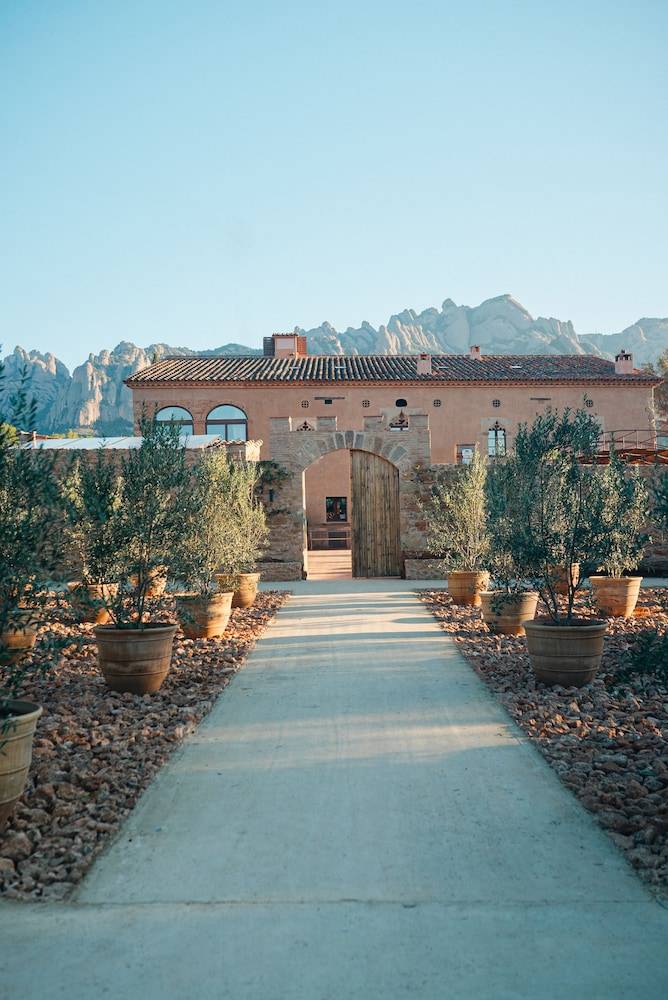 Hotel-Masia Can Farrés 1