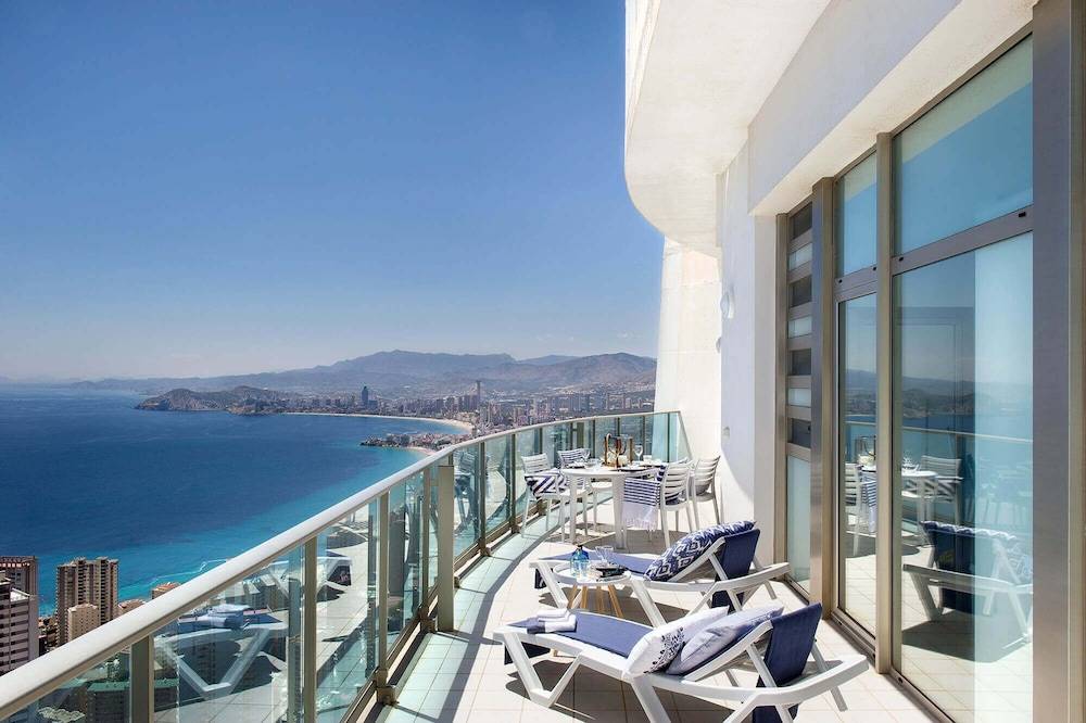 Benidorm sky - High-rise apartments 1