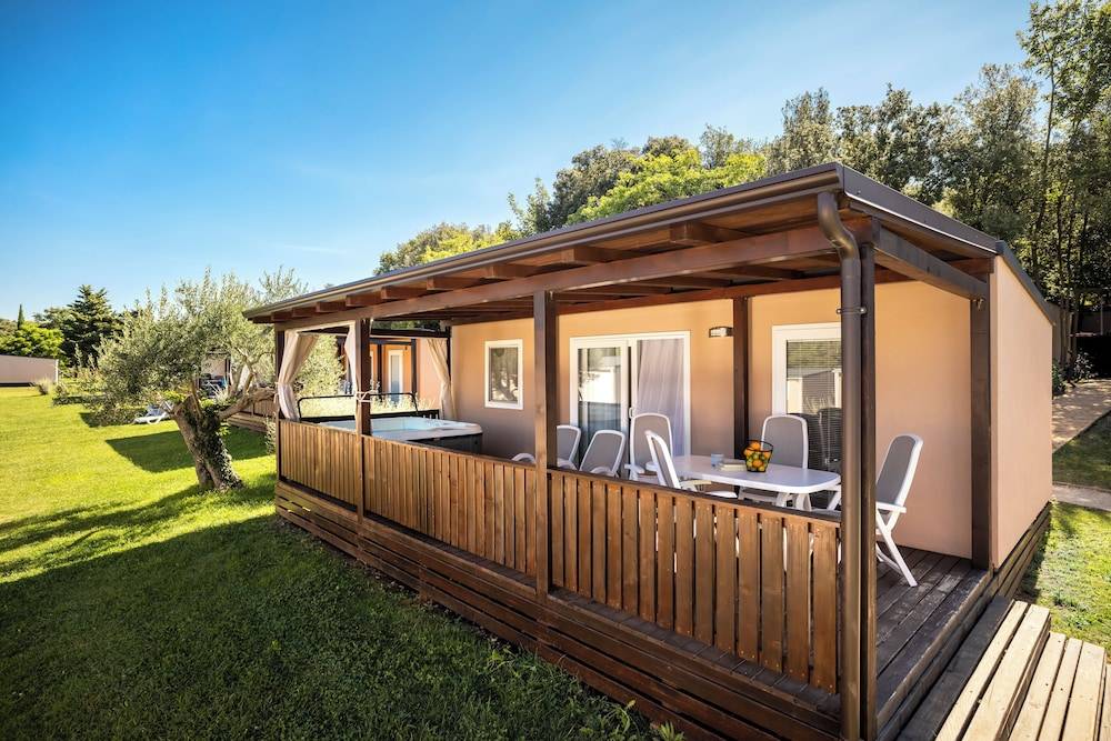 Maistra Camping Polari Mobile homes 1