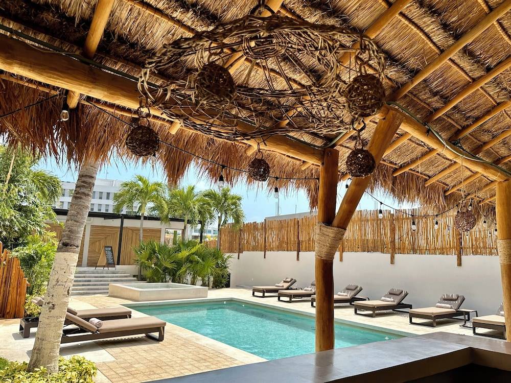 Pachamaya Holistic Wellness Boutique Hotel & Spa - Adults Only 1