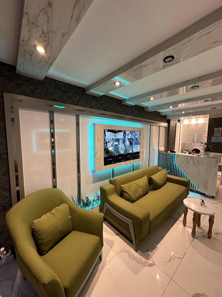 gazelle suites 2