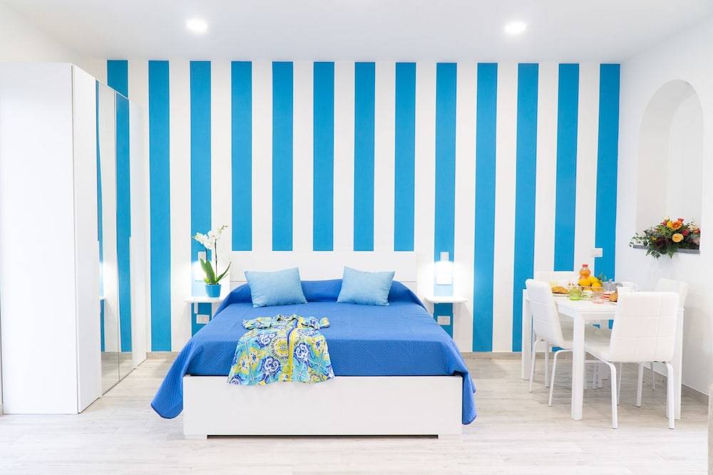 Summer Colors rooms & apartments 2