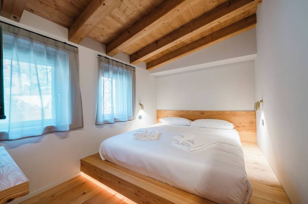 DALANIA MOUNTAIN APARTMENTS 2