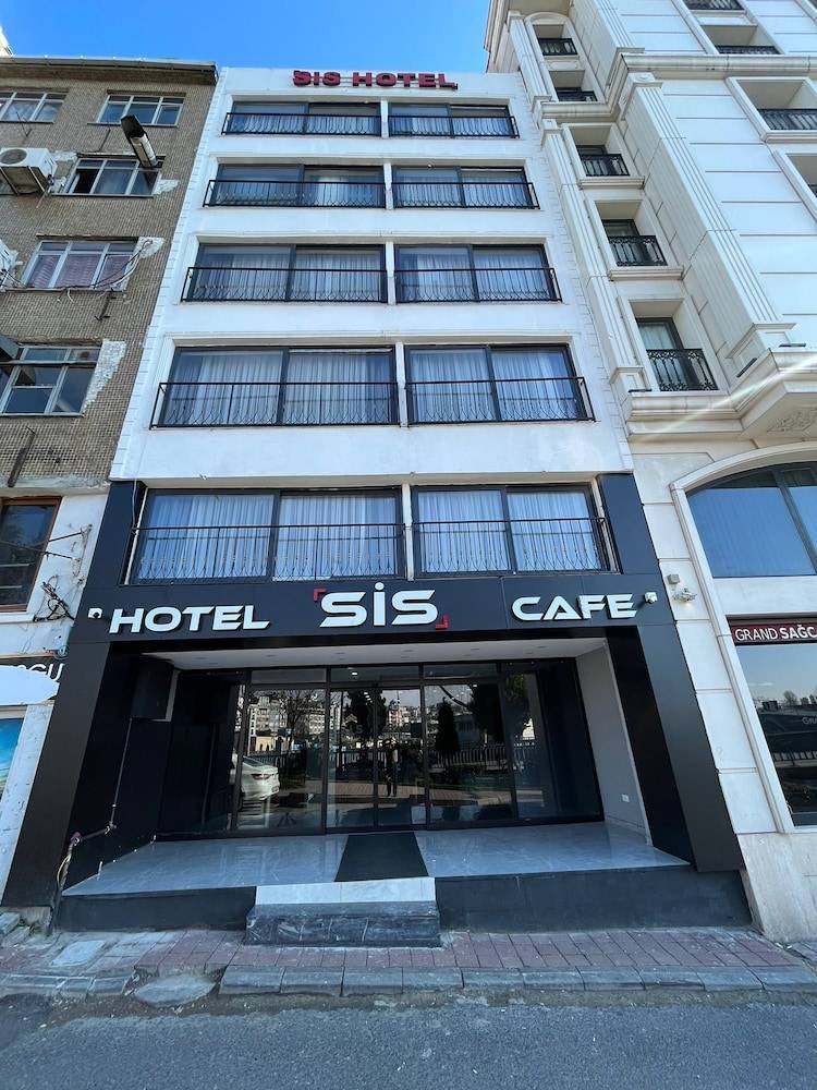 SİS HOTEL 1