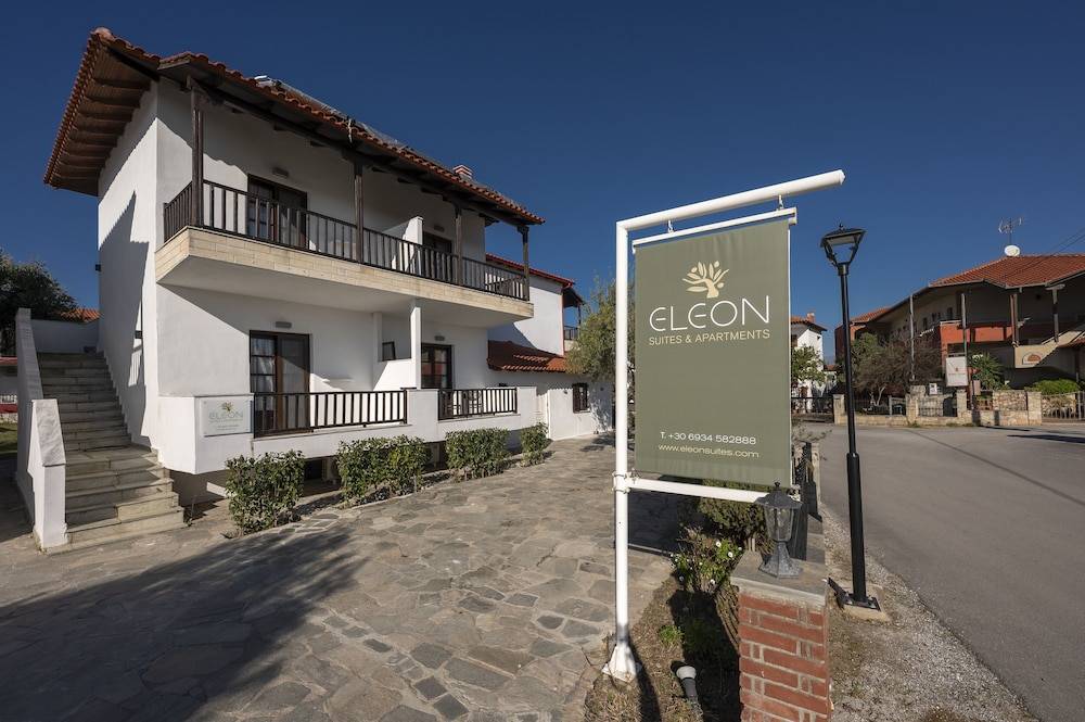 Eleon Suites & Apartments 1