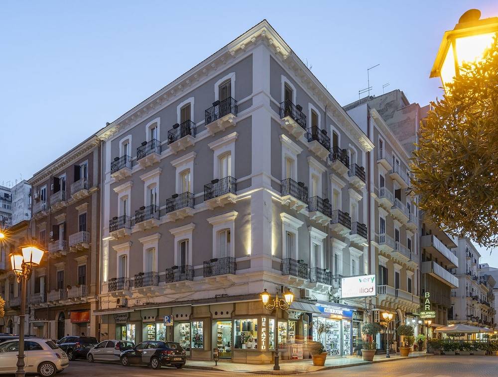 SoClà Boutique Hotel RTA 1