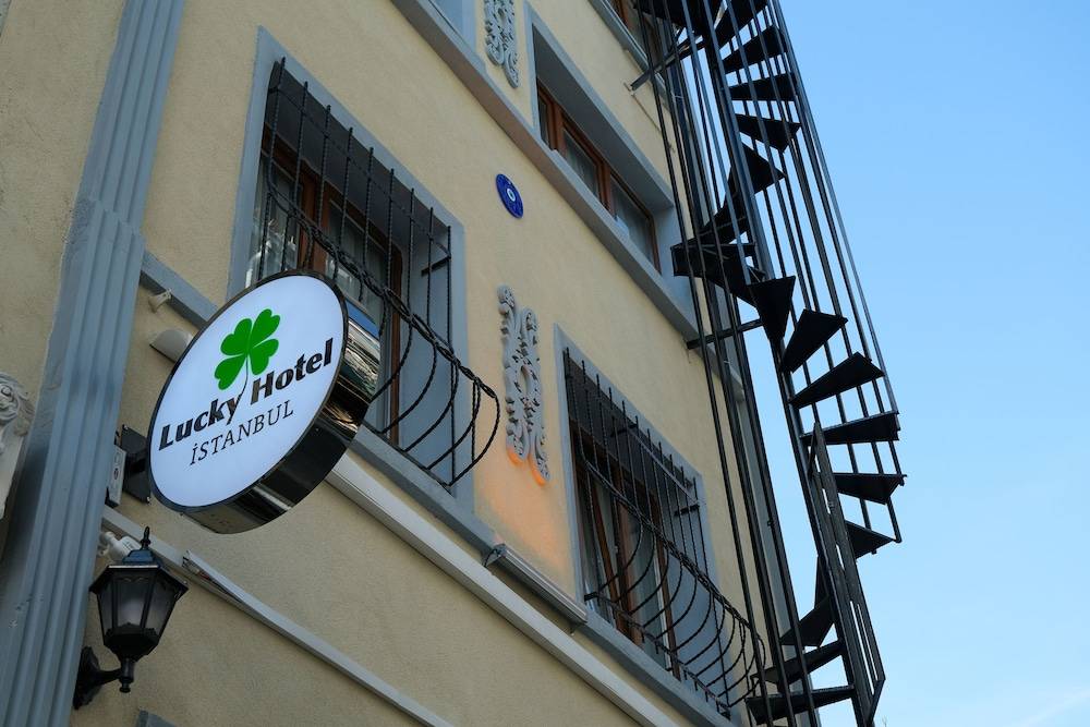 Lucky Hotel İstanbul 1