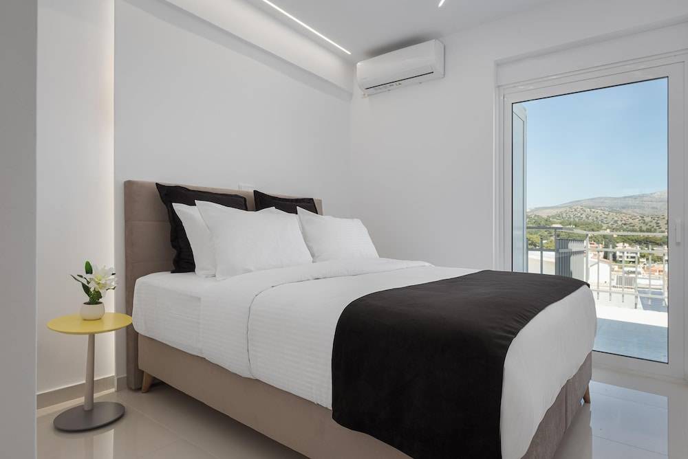 Athenian Riviera Penthouse Apartment 1