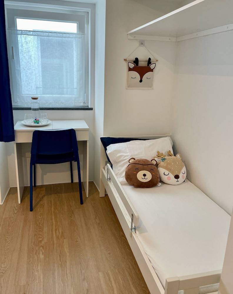 Partenope Hostel and Suites 2