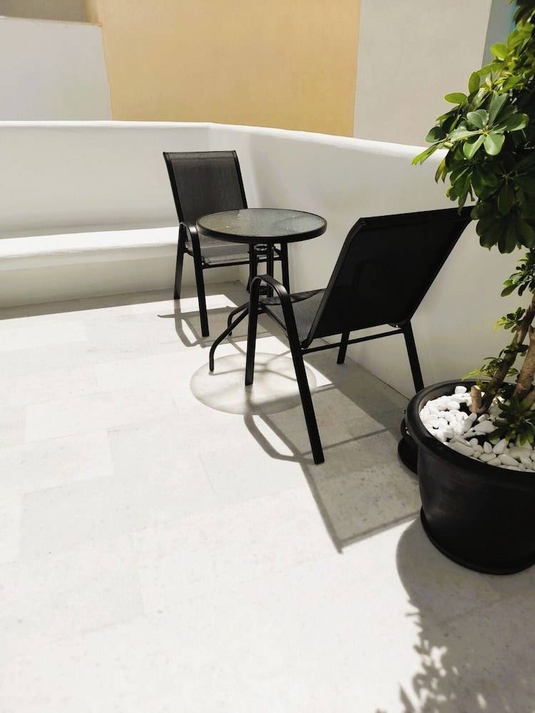 V Luxury Apartments Naxos 2