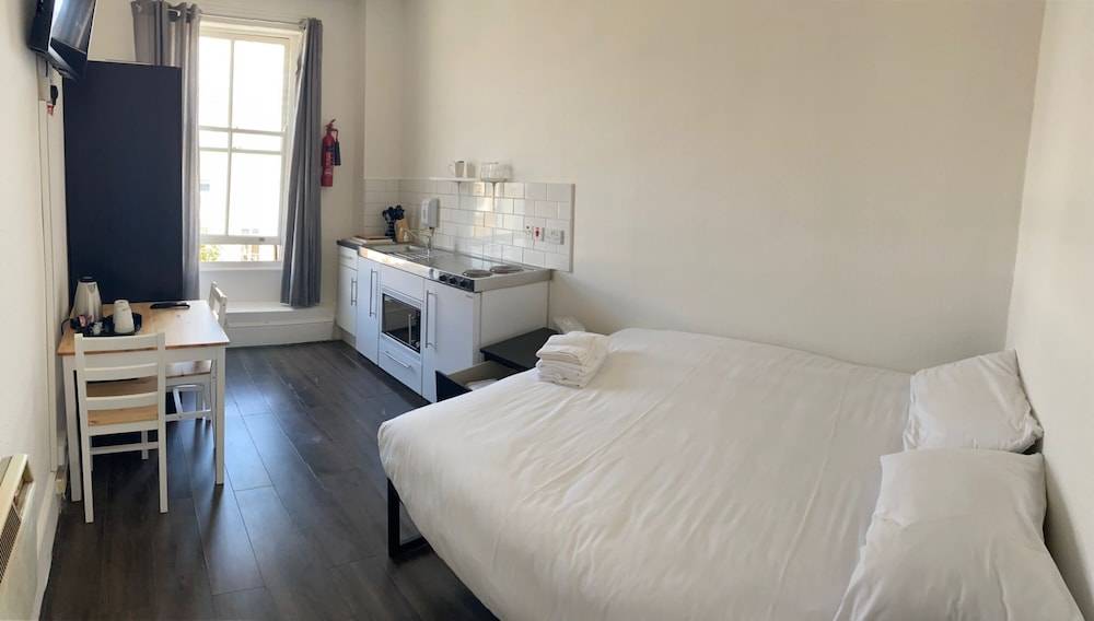 The Beverley Apartments 1