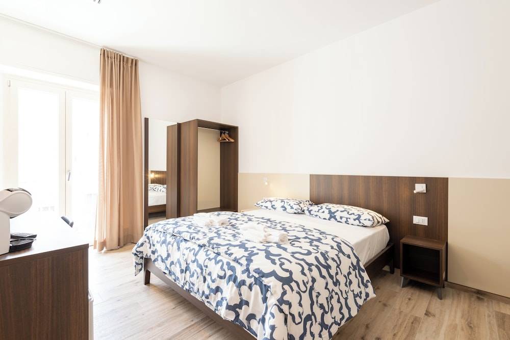 La Perla del Mare Rooms 1