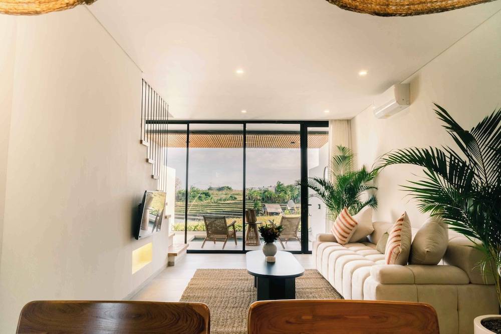 The Menuai Bali Villas Canggu 1