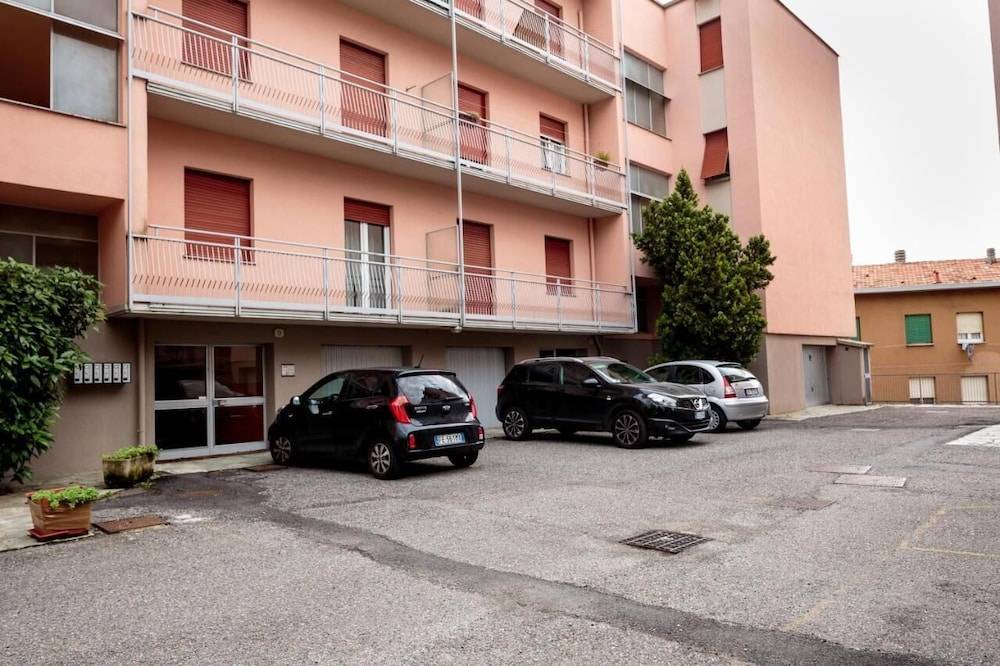 MyHomeInComo - Santa Chiara Apartment 1