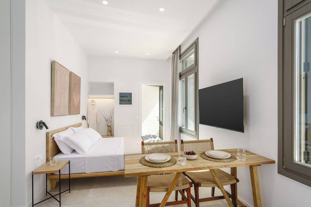 The Old Distillery - Premium Suites 1