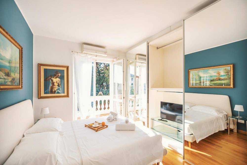 Art Apartment by Wonderful Italy 2