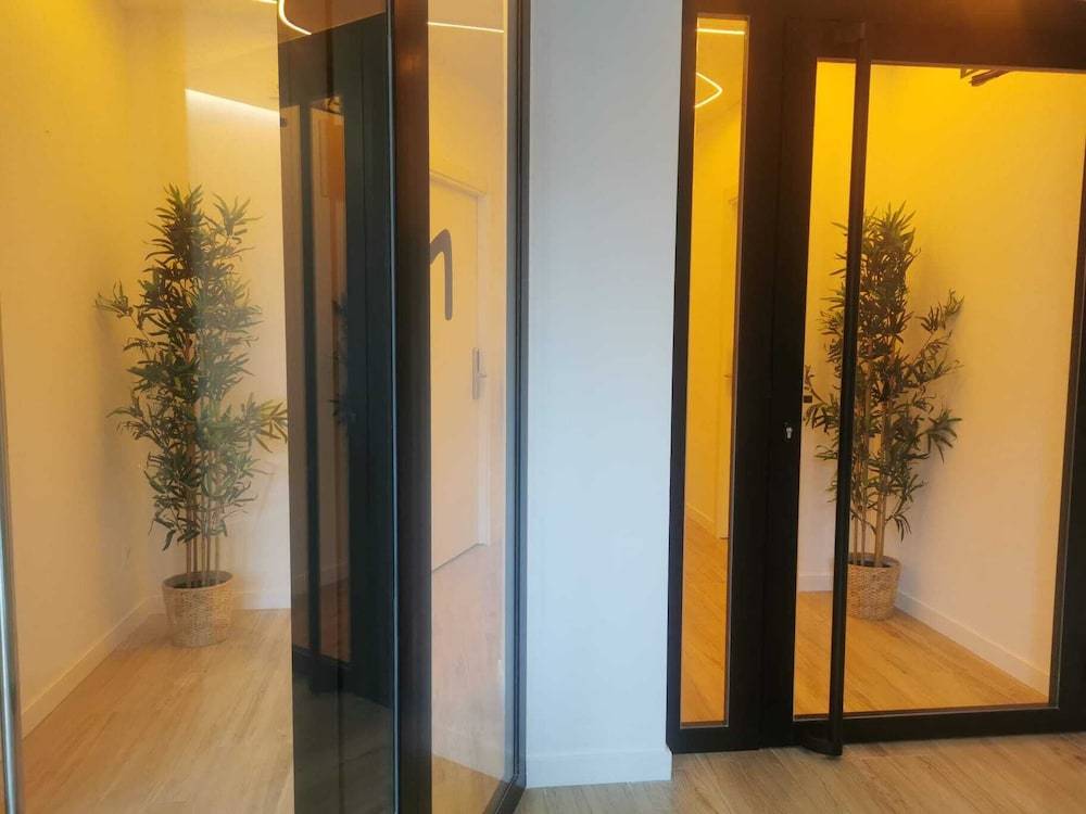 Bilbao ROOMS & KITCHEN Santutxu 2