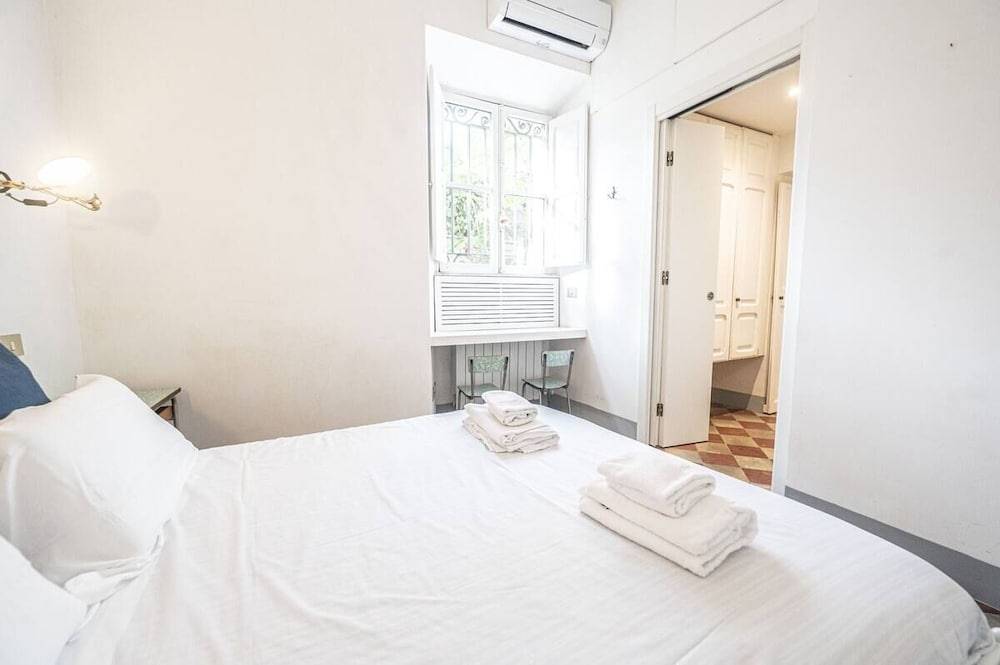 Lovely Garden Apartment in Beautiful San Saba 2