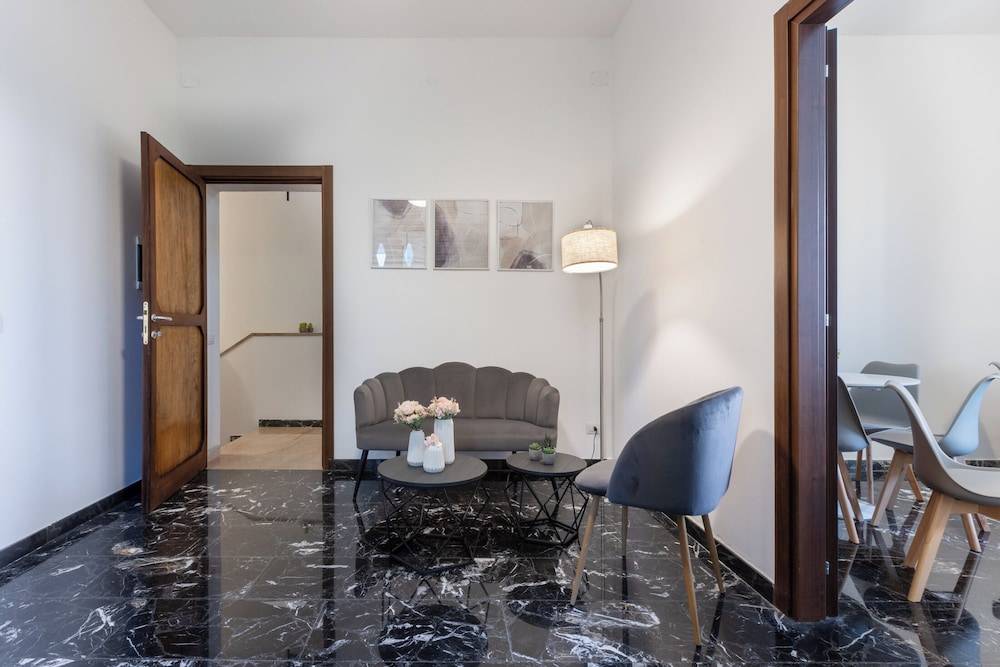 Hesa House 2
