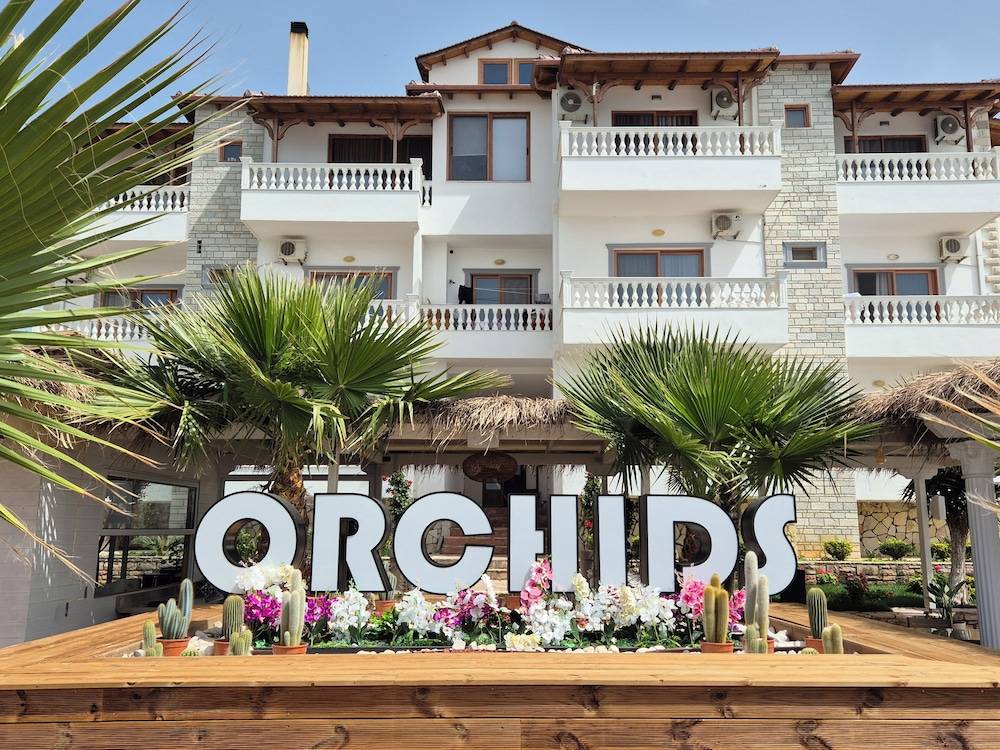 ORCHIDS Hotel 1