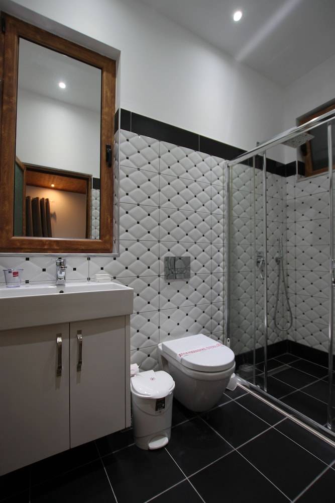 ORCHIDS Hotel 2