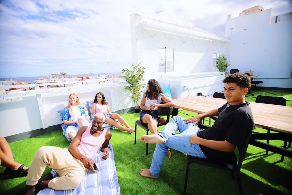 Las Palmas Nest Hostel 1