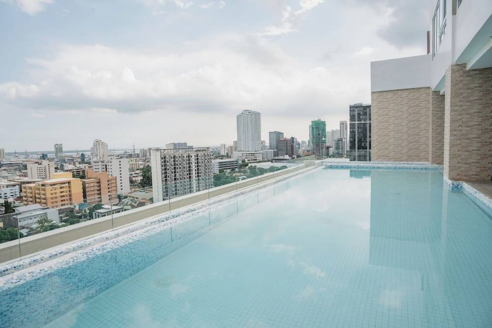 Diane Residences 1