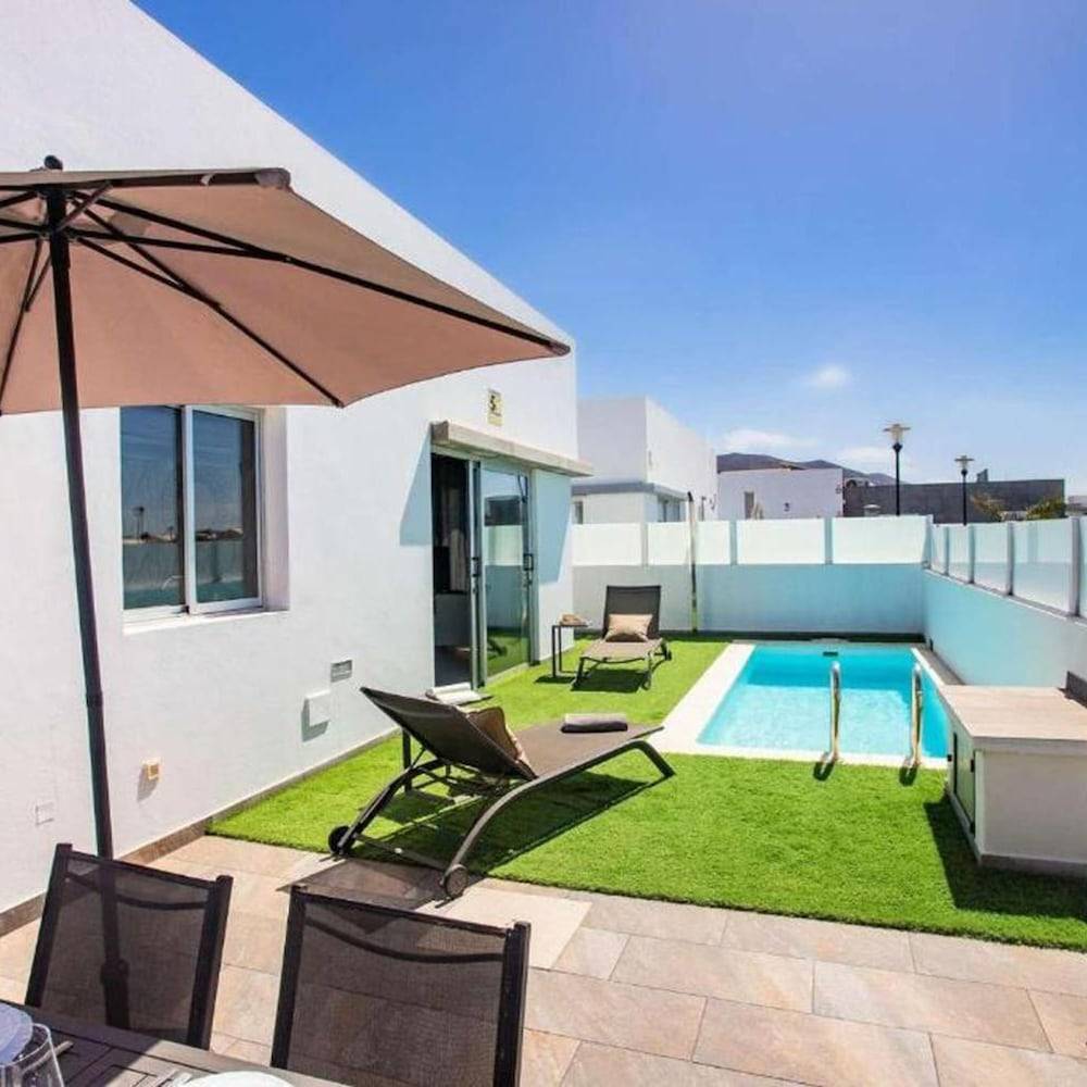 Villa Janubio With 3 Bedrooms and 2 Bathrooms 1