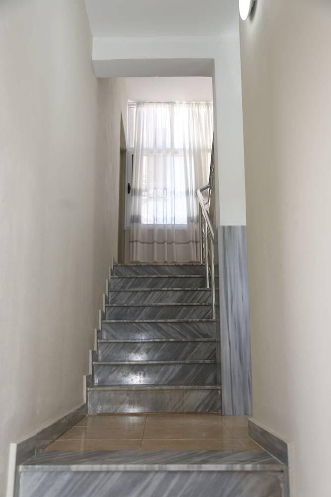 Kalpazo Hotel Tommy Durres 2